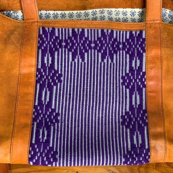 Guatemalan Leather/Textile Zip Top Overnight Duffle Bag - Picture 10 of 16